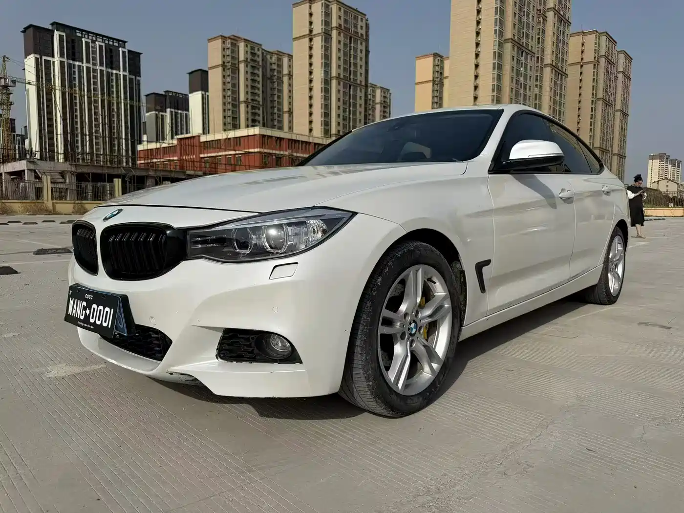 BMW 3 Series GT 2016 320i Fashion Style