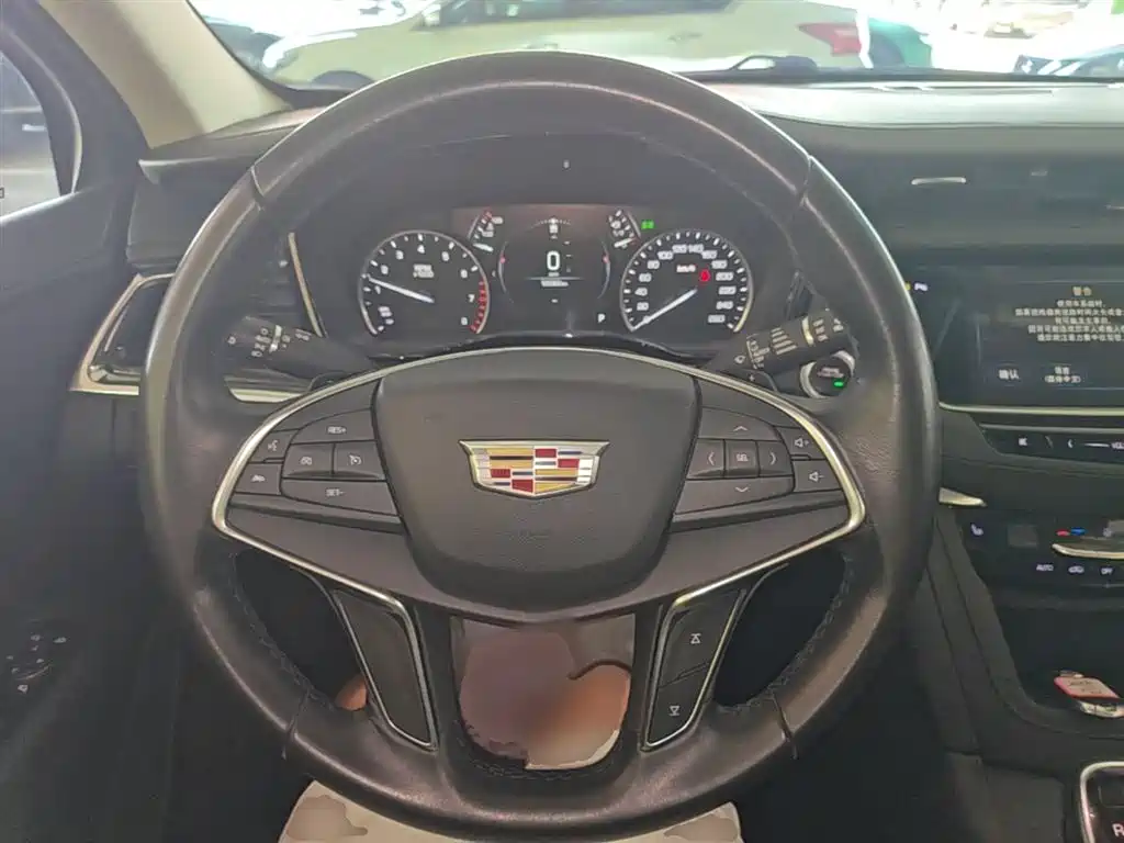 Cadillac XT5 2018 25T Luxury фото 11