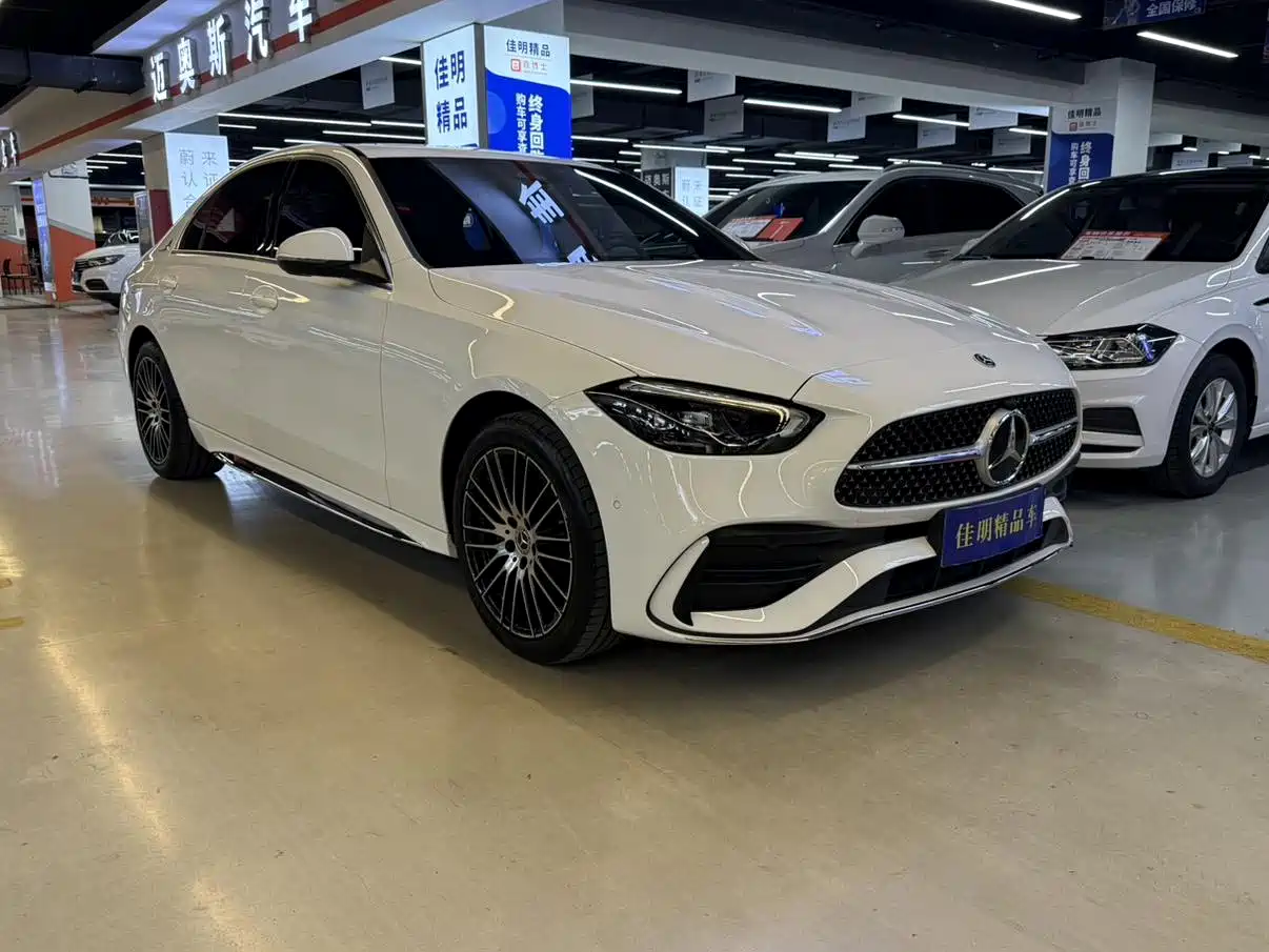 Mercedes-Benz C-Class 2023 C 200 L Sport фото 3