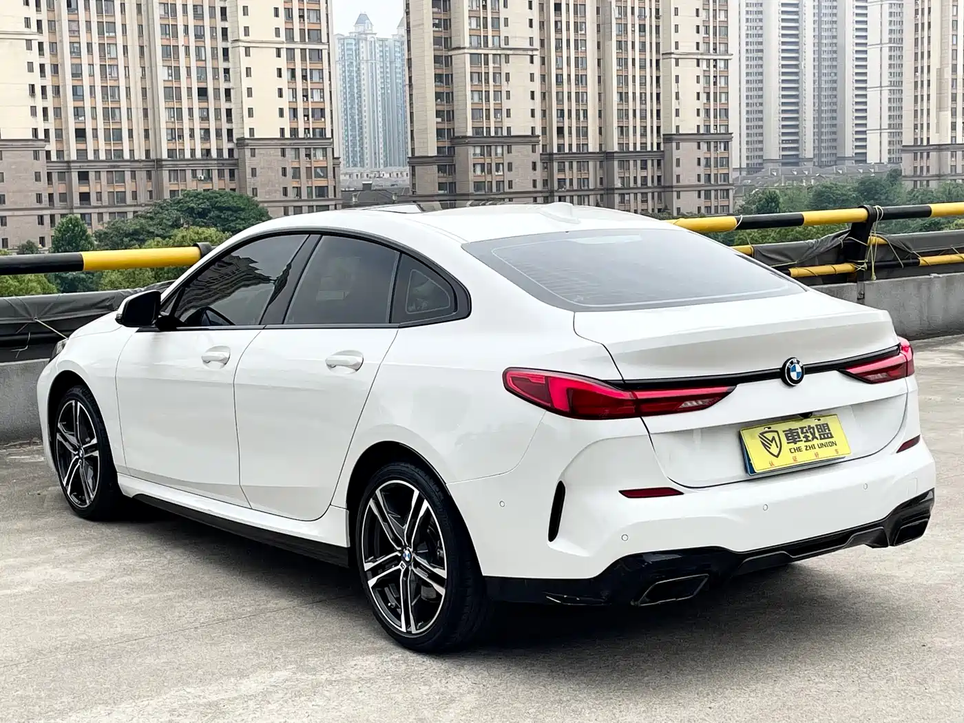 BMW 2 Series (Import) 2021 225i 4-Door Gran Coupe M Sport Shadow Edition фото 6