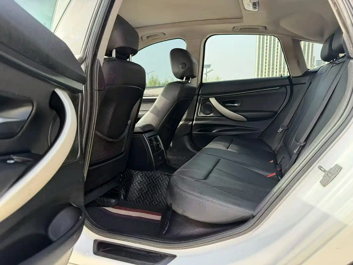 BMW 3 Series GT 2016 320i Fashion Style фото 3