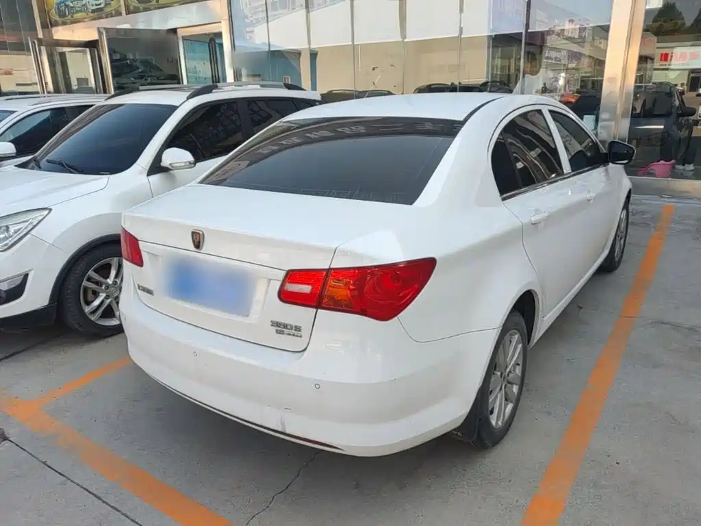 Roewe 350 2016 2015 Model 1.5L Manual Luxury Sunroof Edition