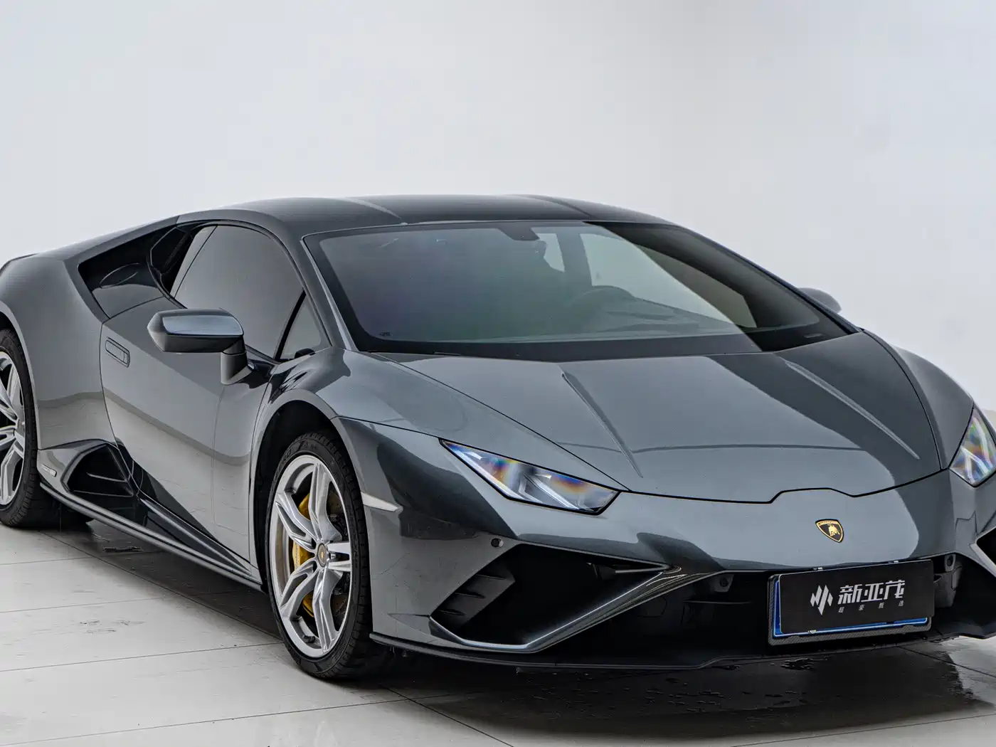 Lamborghini Huracán 2020 Huracán EVO RWD фото 3