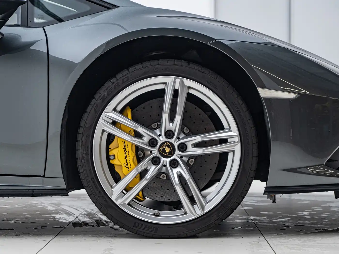 Lamborghini Huracán 2020 Huracán EVO RWD фото 5