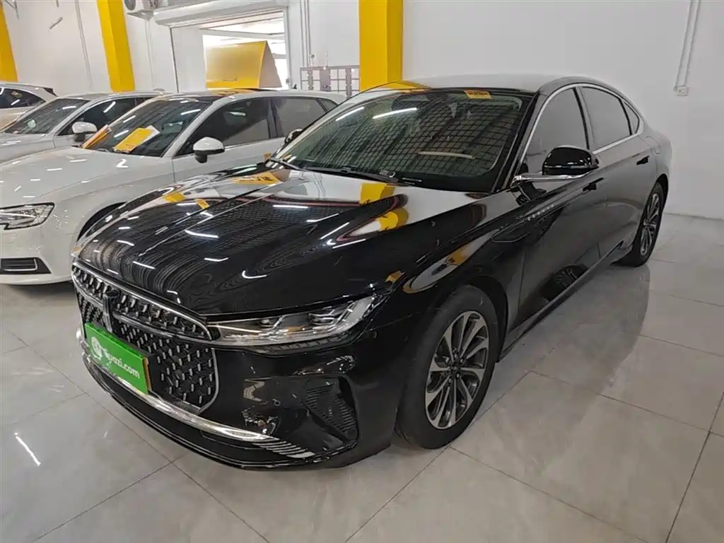 Lincoln Z 2025 2.0T Premium Edition
