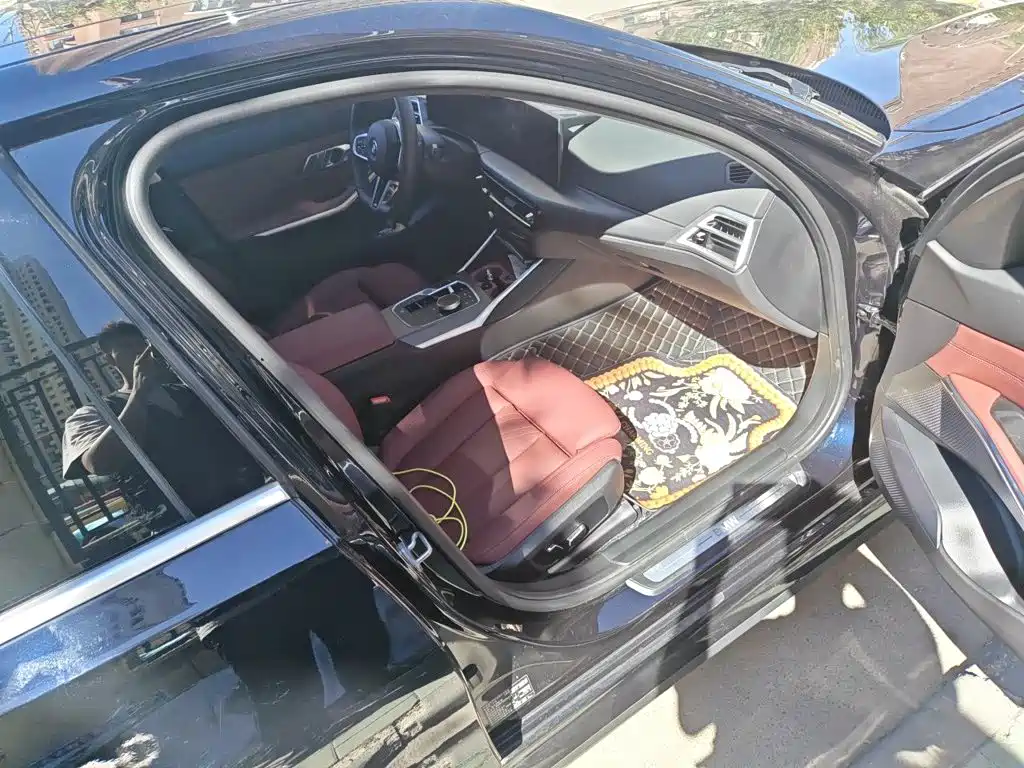 BMW i3 2025 2025 eDrive 35 L