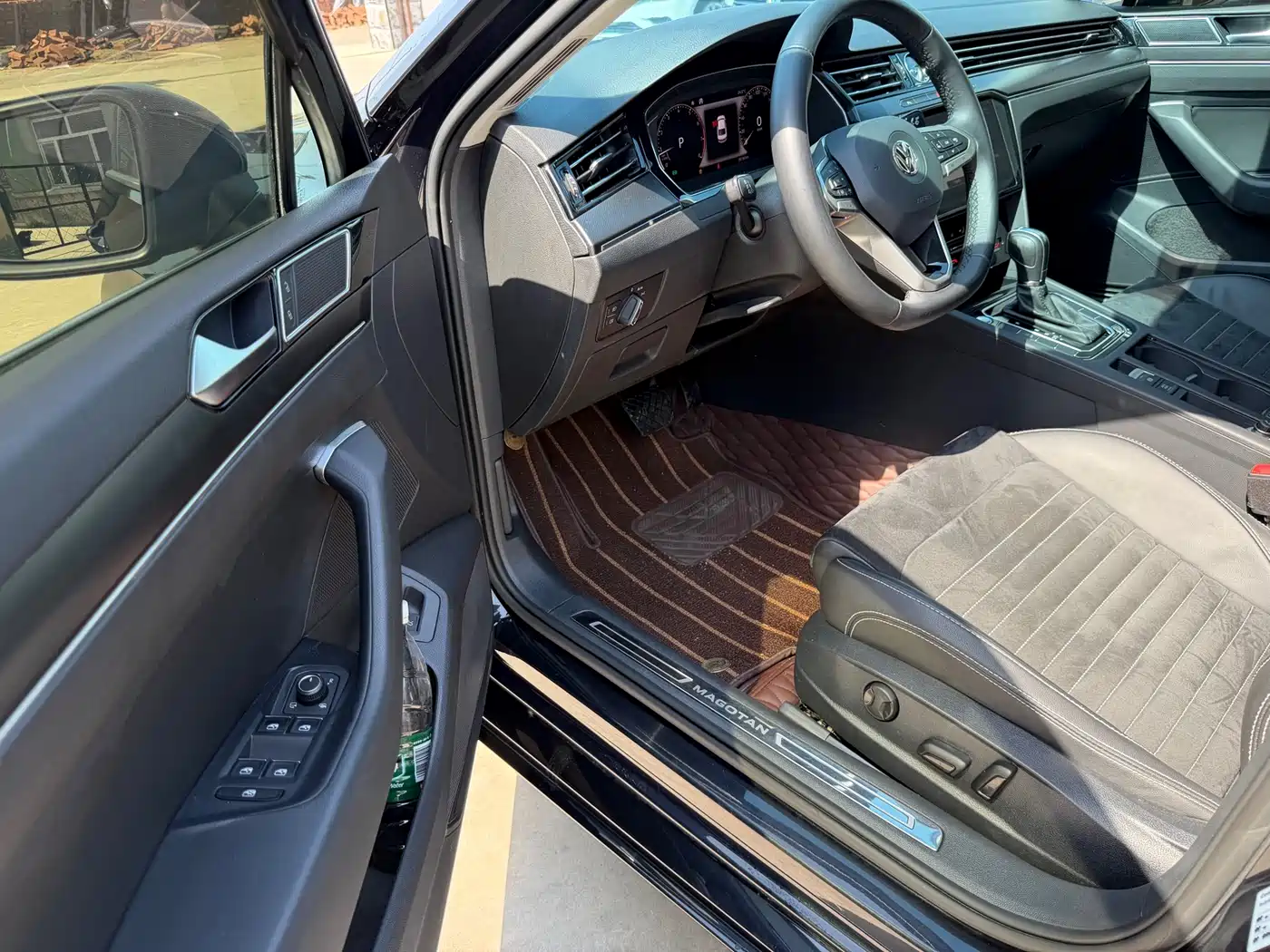 Volkswagen Magotan 2020 330TSI DSG Luxury фото 8