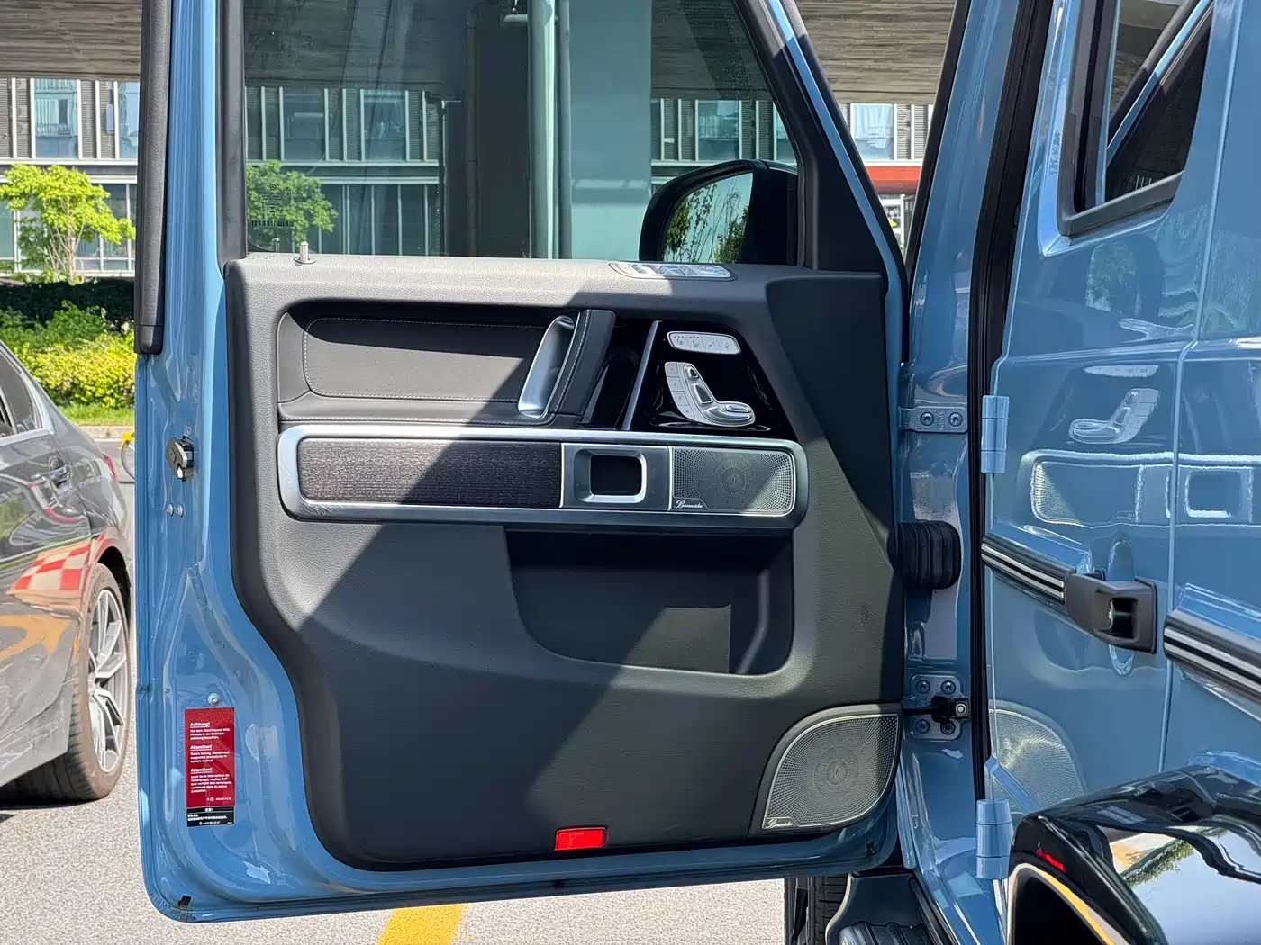 Mercedes-Benz G-Class 2024 G 500 фото 14