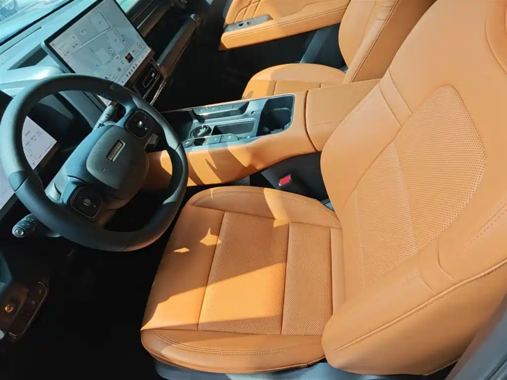 Haval Menglong 2025 2.0T 4WD Ultra фото 15