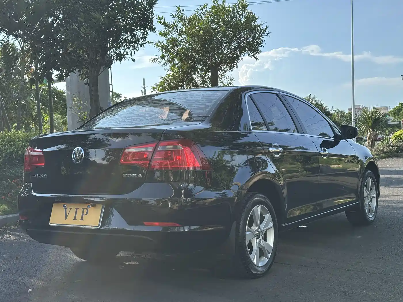 Volkswagen Bora 2014 1.6L Automatic Comfort Edition фото 7