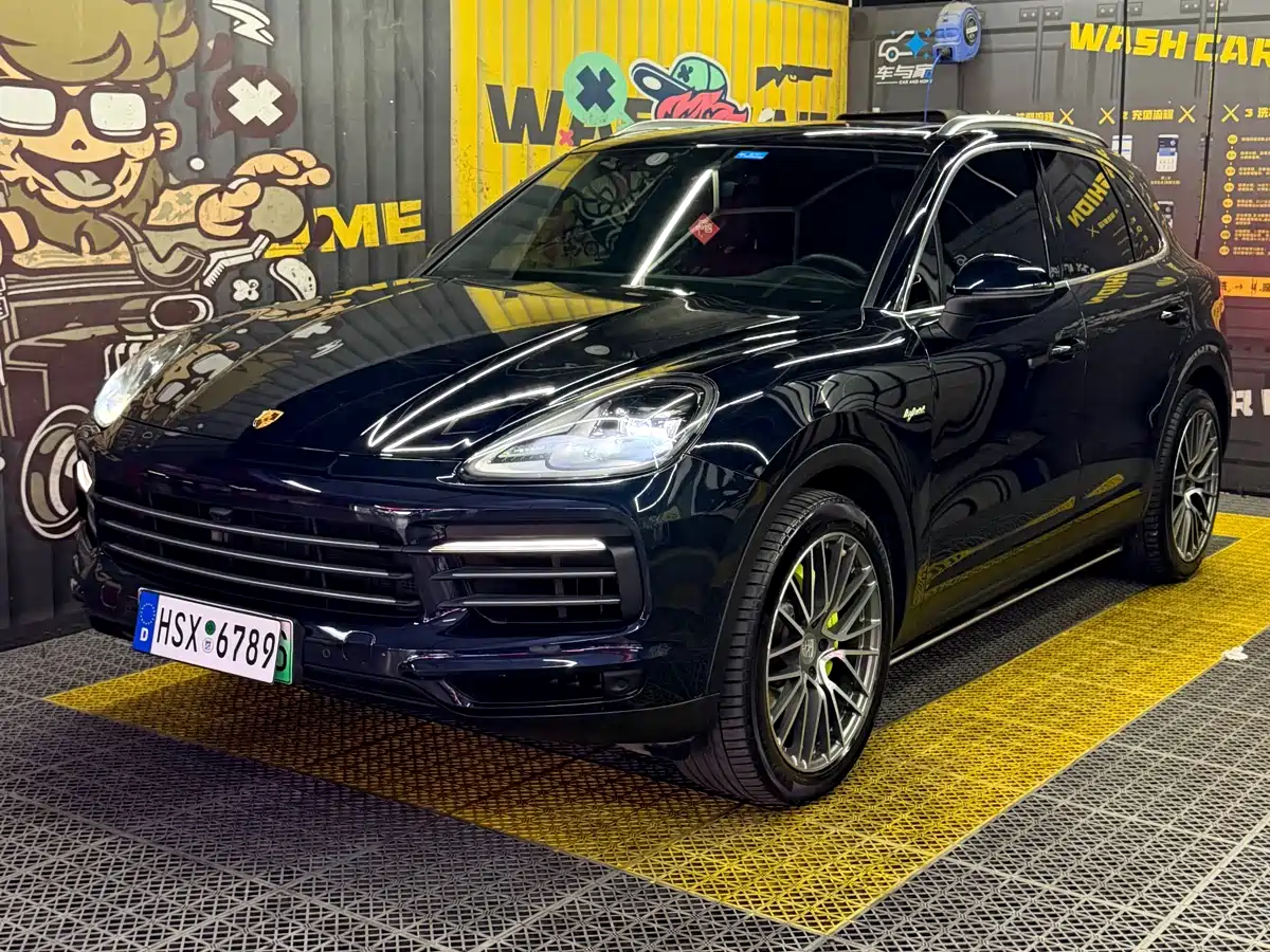 Porsche Cayenne New Energy 2022 Cayenne E-Hybrid 2.0T Platinum Edition