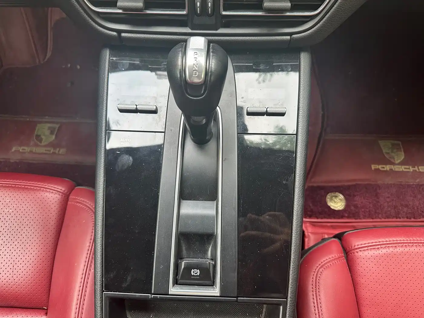 Porsche Macan 2023 Macan 2.0T фото 29
