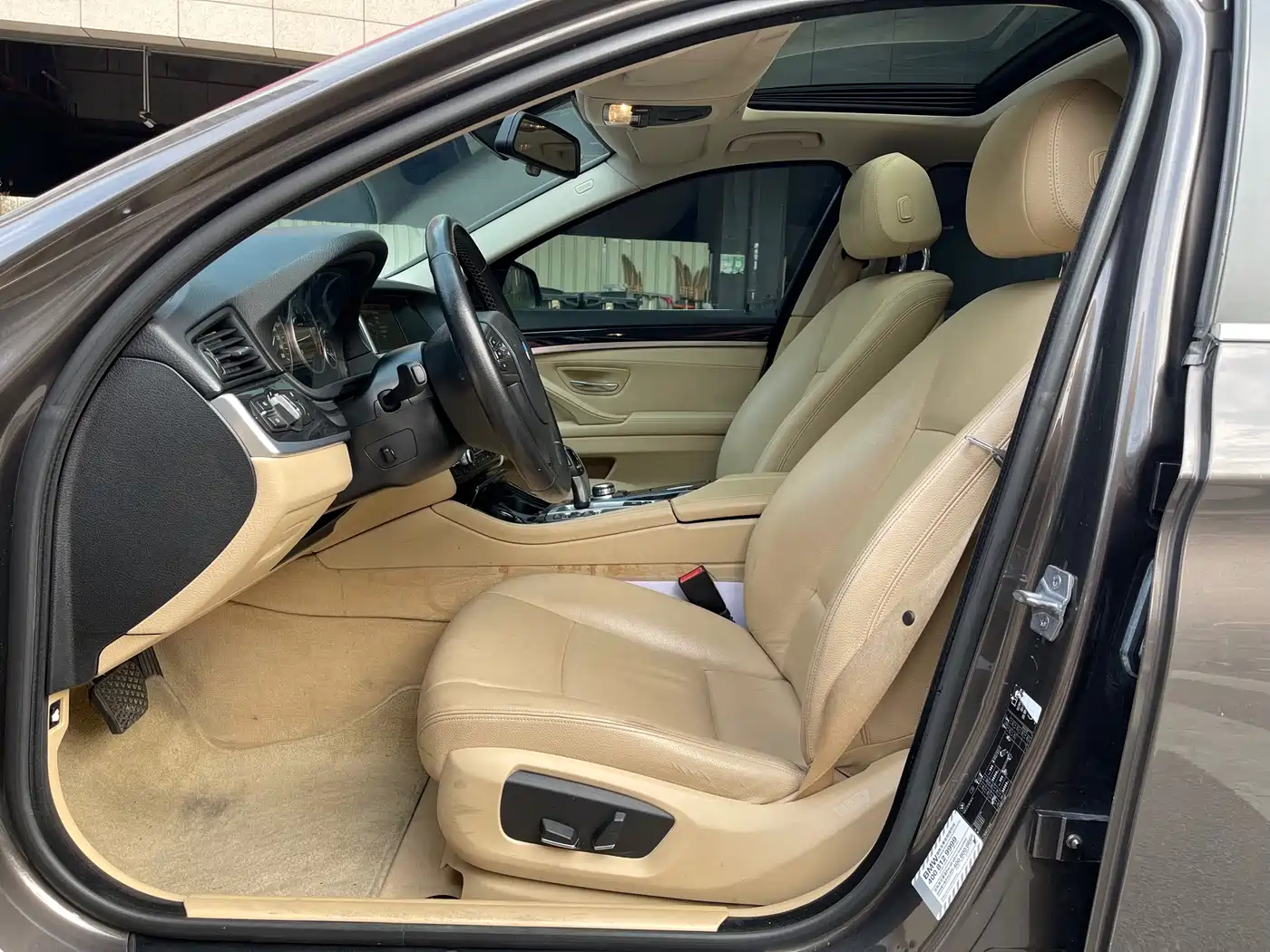 BMW 5 Series 2014 520Li Elegance фото 9