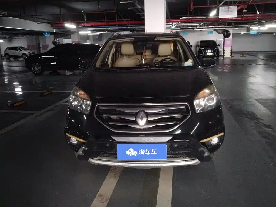 Renault Koleos (Import) 2013 2013 2.5L AWD Comfort Navigation Edition