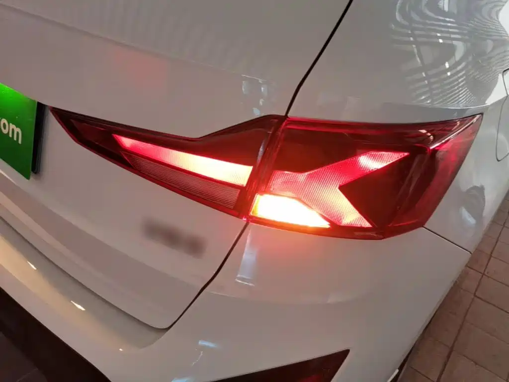 Jetta VS5 2026 2026 280TSI Manual Pioneer Edition