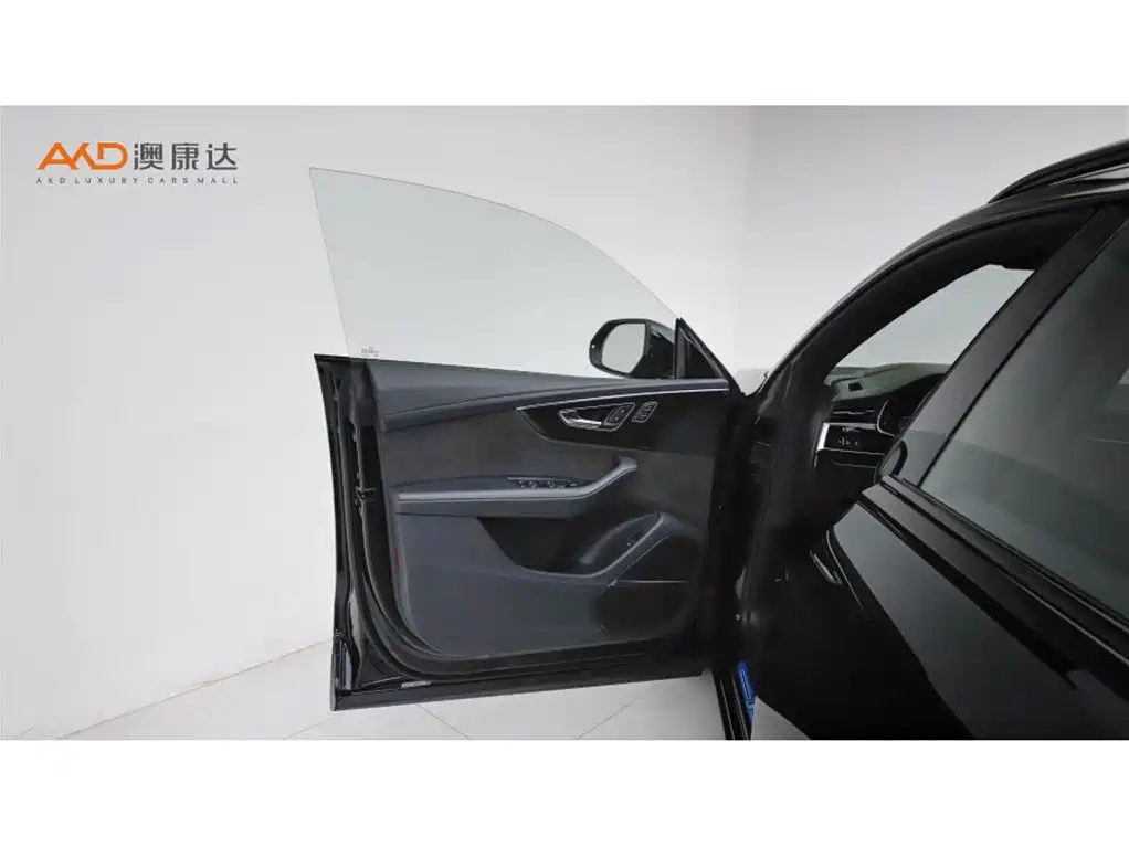 Audi Q8 2021 2021 Model 55 TFSI Exclusive Dynamic