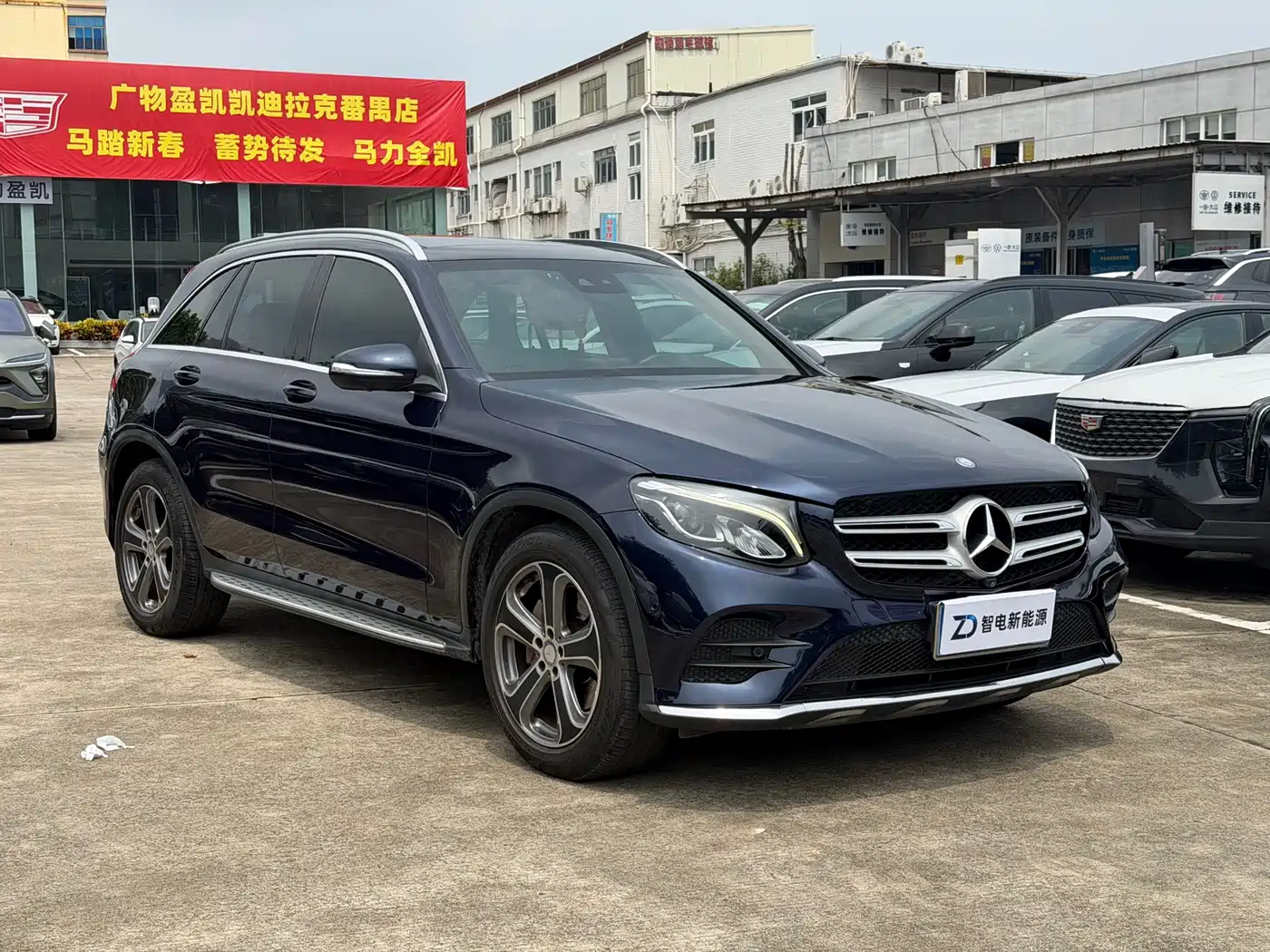 Mercedes-Benz GLC 2017 GLC 260 4MATIC Luxury фото 3