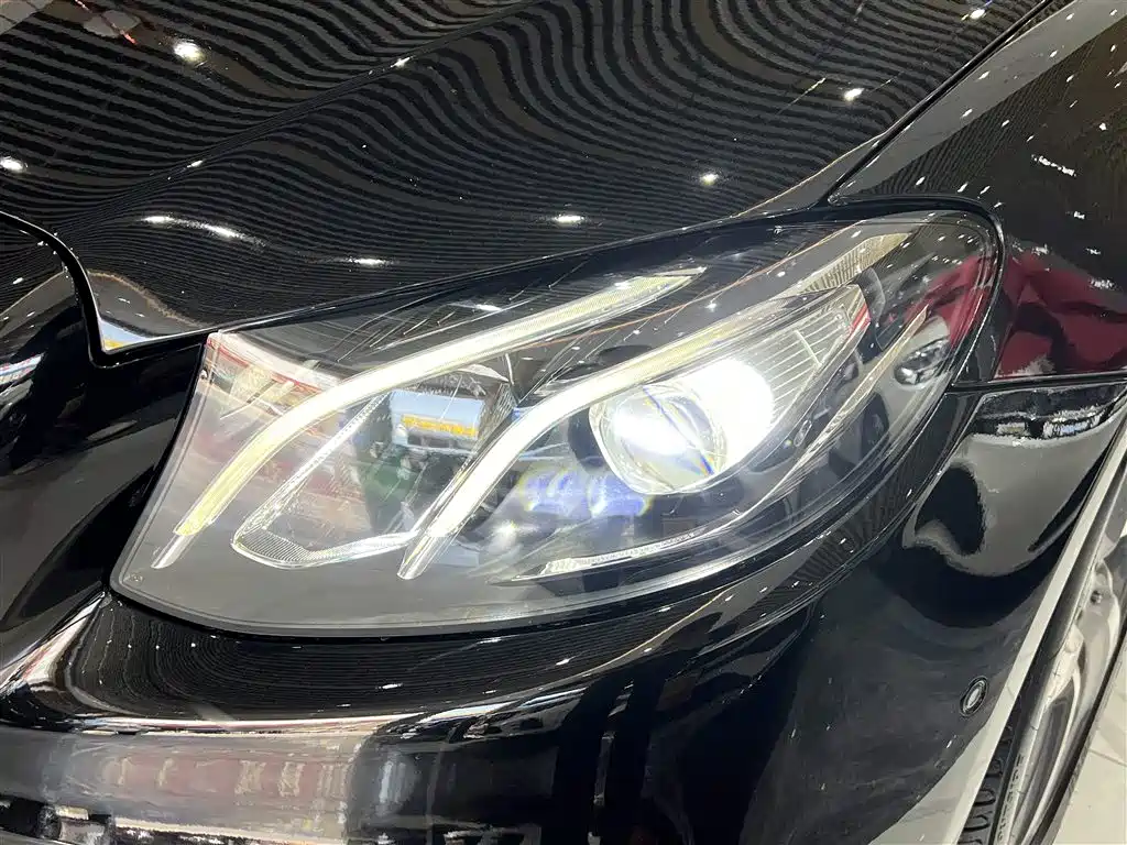 Mercedes-Benz E-Class 2019 Facelift E 300 L Sport Fashion фото 7