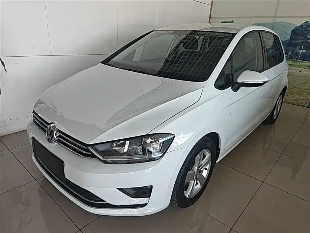 Volkswagen Golf Sportsvan 2016 1.6L Automatic Comfort фото 2
