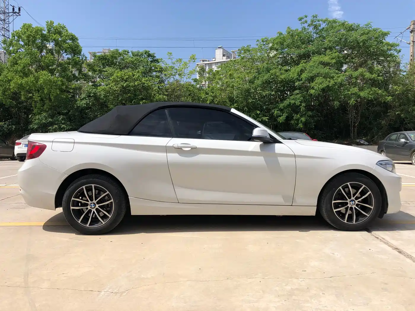 BMW 2 Series (Import) 2015 218i Convertible Coupe фото 9