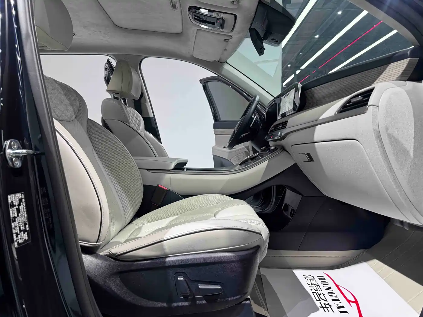 Hyundai Palisade 2021 3.5L Automatic 4WD GLS фото 15