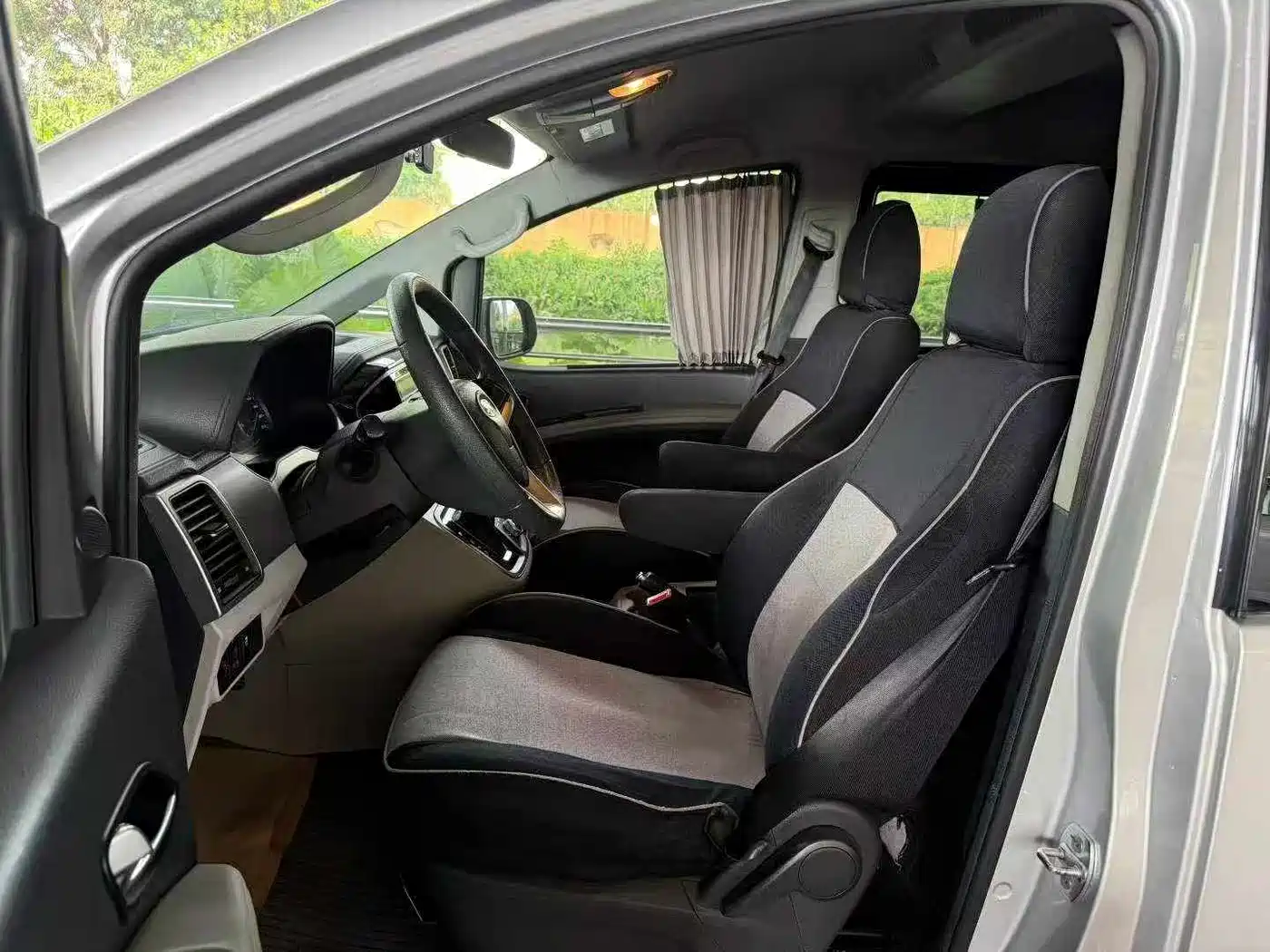 JAC Refine Refine M4 2023 2022 2.0TGDI Auto Business Travel Edition