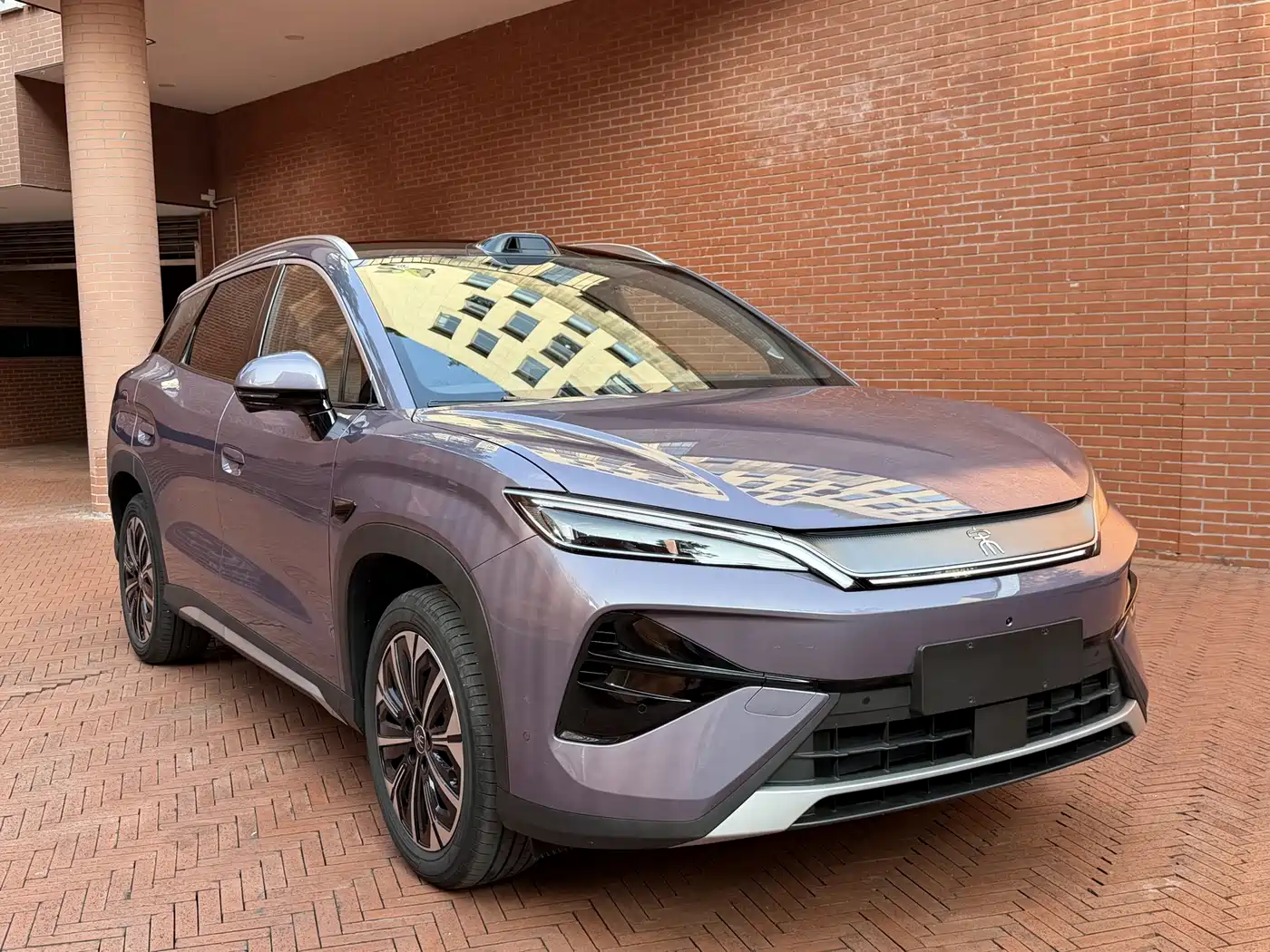 BYD Song Ultra 2026 EV 710KM Surpassing Edition (Lidar Version) фото 3