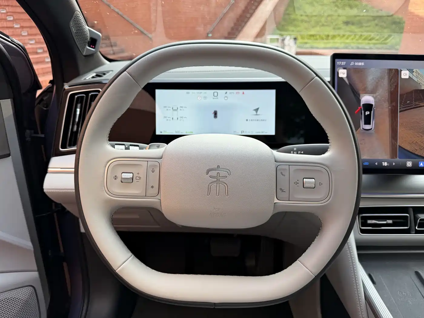 BYD Song Ultra 2026 EV 710KM Surpassing Edition (Lidar Version) фото 21
