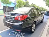 Фото 7 - Hyundai Elantra