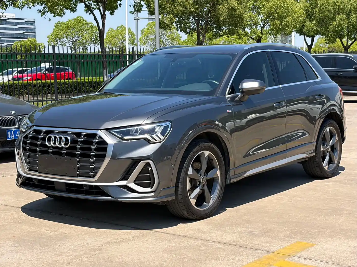 Audi Q3 2022 35 TFSI Fashion Dynamic фото 2