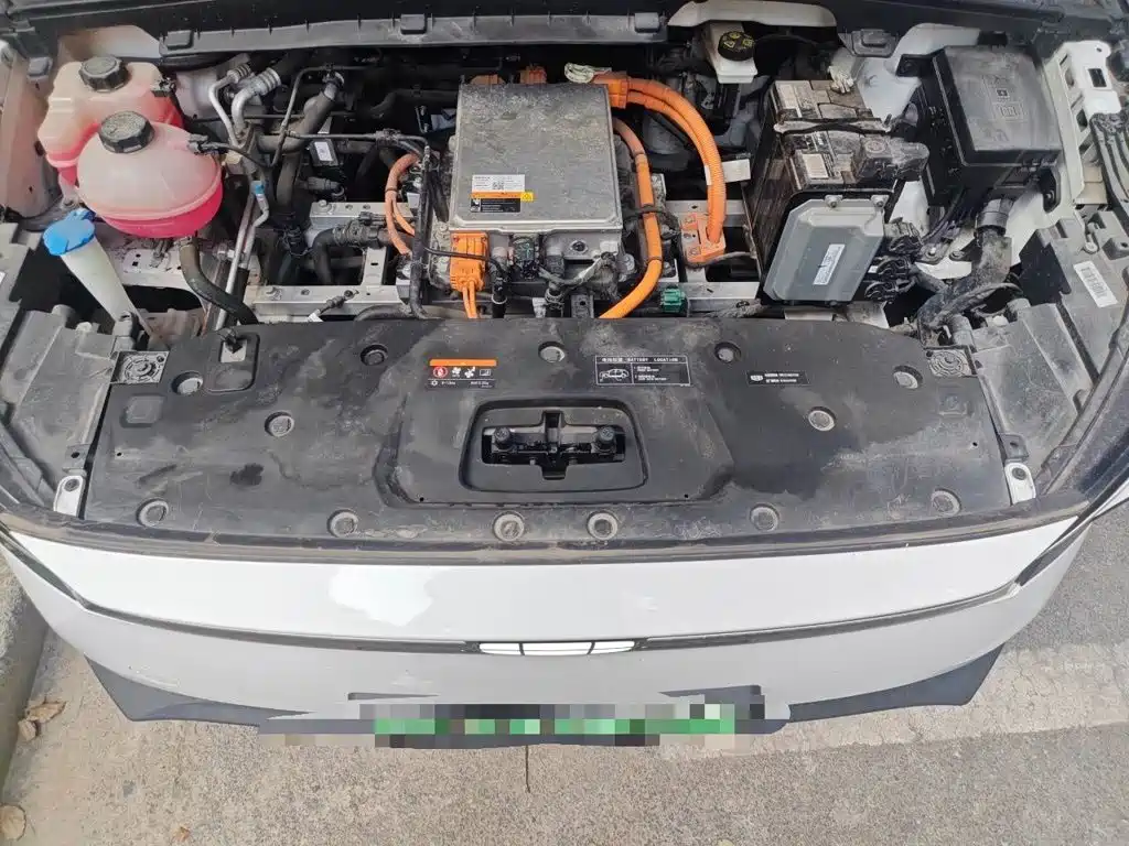 Geely Geometry M6 2023 2022 450 New Intelligence Edition
