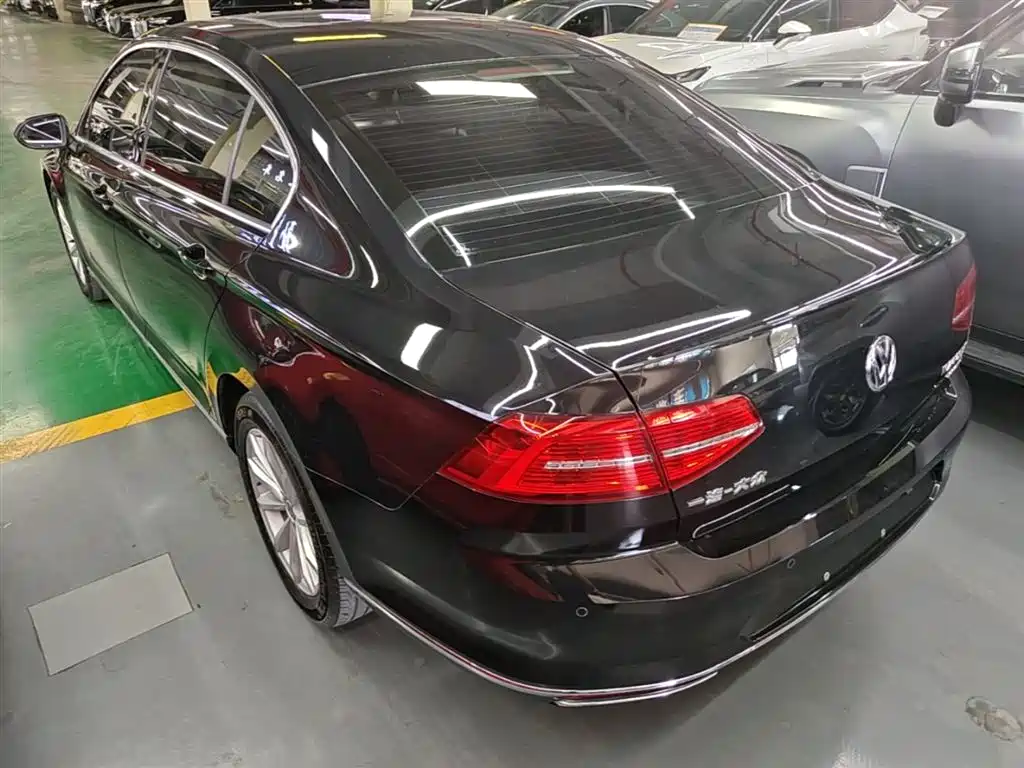 Volkswagen Magotan 2019 330TSI DSG Leading China VI фото 5
