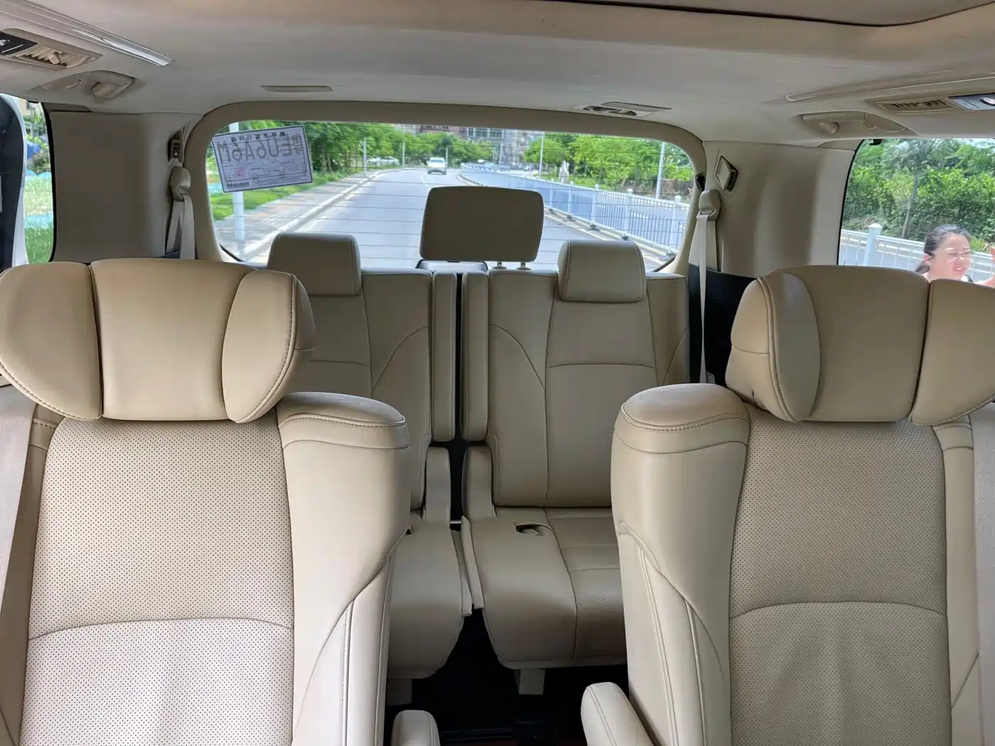 Toyota Alphard 2021 Hybrid 2.5L Luxury фото 17