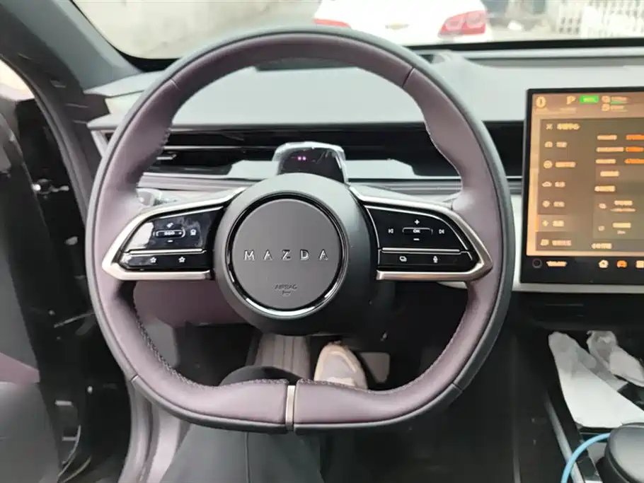 Mazda EZ-60 2025 Range-extender Base Model фото 15