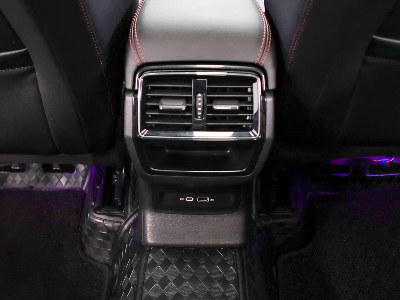 Škoda Karoq 2022 TSI280 Premium фото 16