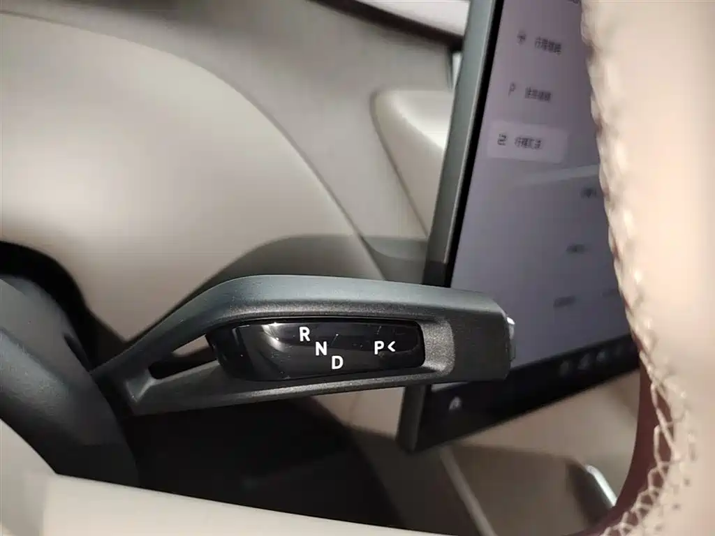 Xiaomi Auto Xiaomi YU7 2025 Ultra Long Range High Performance AWD Max Edition фото 14