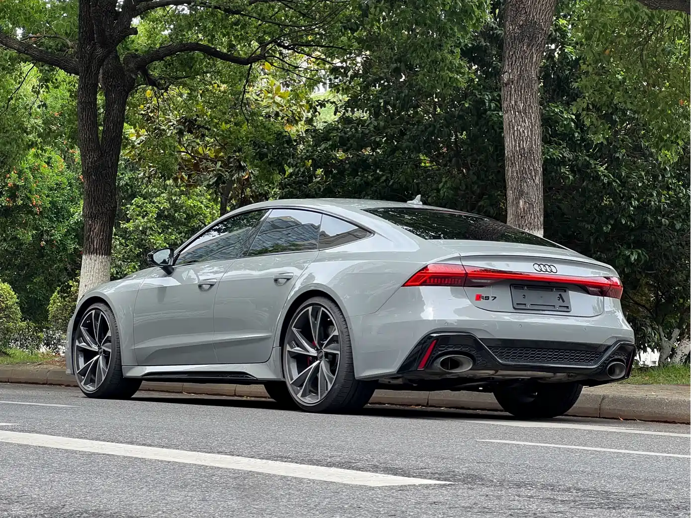 Audi RS 7 2024 RS 7 4.0T Sportback Performance фото 6
