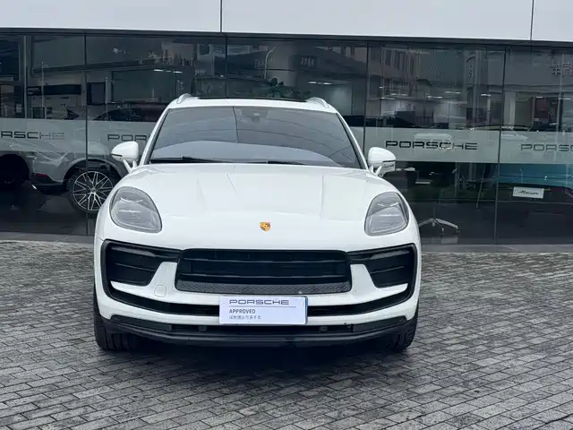 Porsche Macan 2022 Macan 2.0T — фото 2