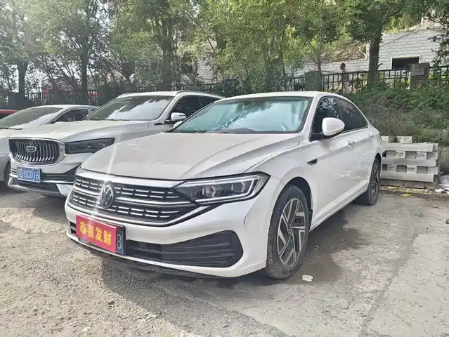 Volkswagen Sagitar 2023 300TSI DSG Surpassing Edition