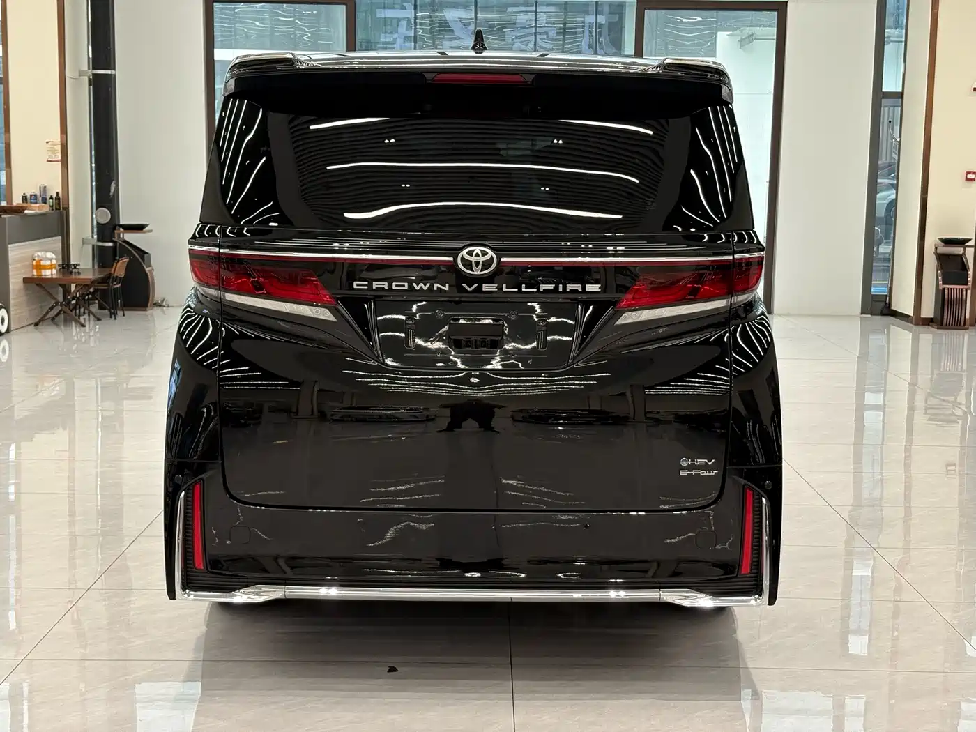 Photo 9 - Toyota Vellfire
