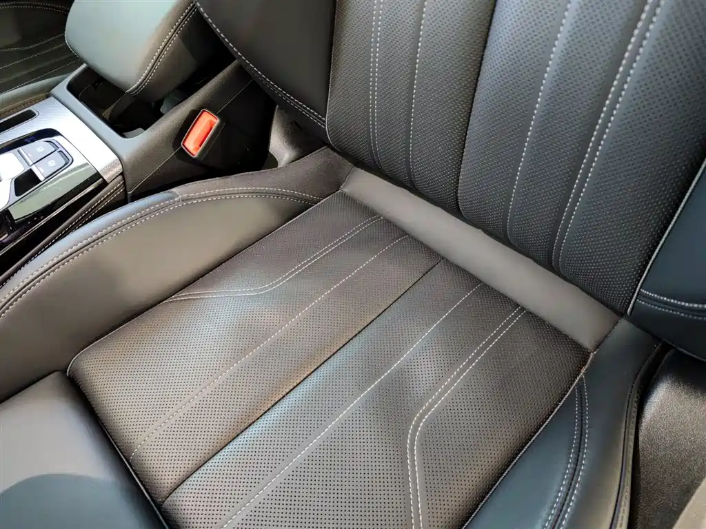 Audi Q5L 2025 40 TFSI Luxury Dynamic фото 18