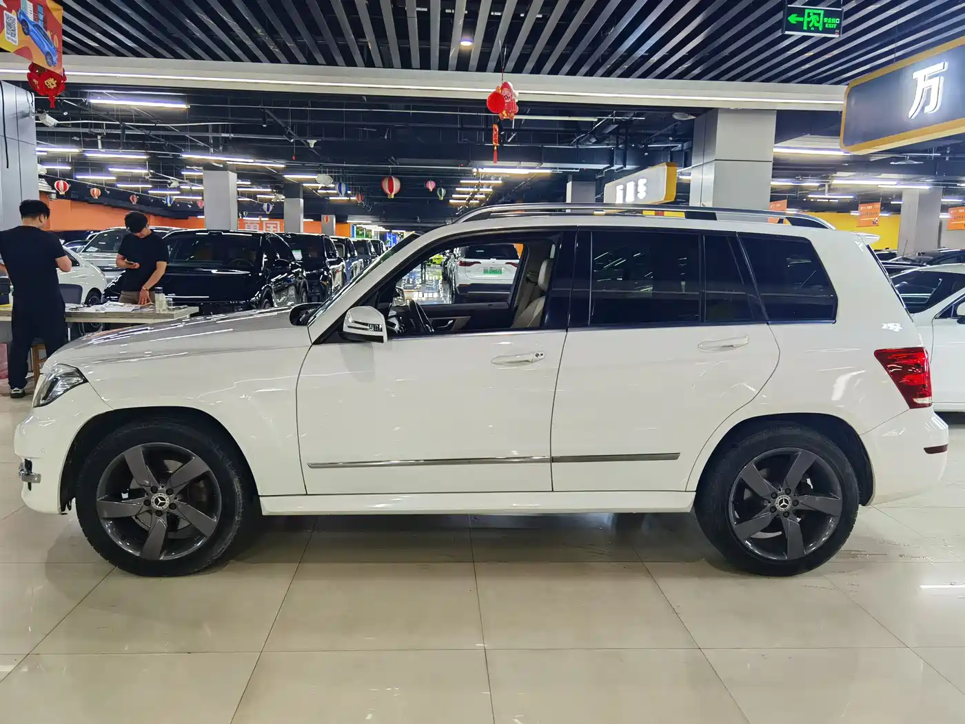 Mercedes-Benz GLK-Class 2013 GLK 300 4MATIC Dynamic Sunroof фото 3