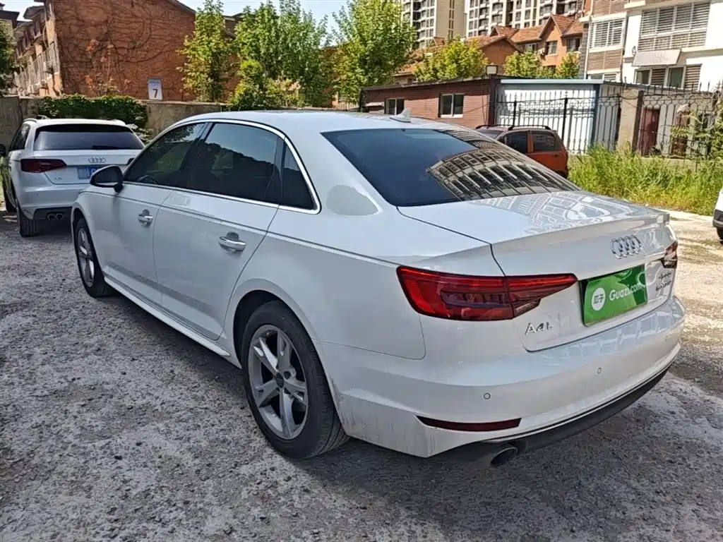Audi A4L 2017 40 TFSI Fashion Edition фото 5