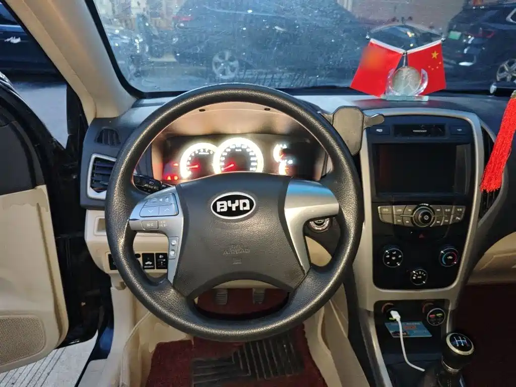 BYD F3 2015 2015 Energy-saving Edition 1.5L Manual Premium