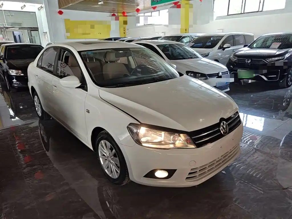 Volkswagen Jetta 2015 1.6L Auto Comfort фото 4