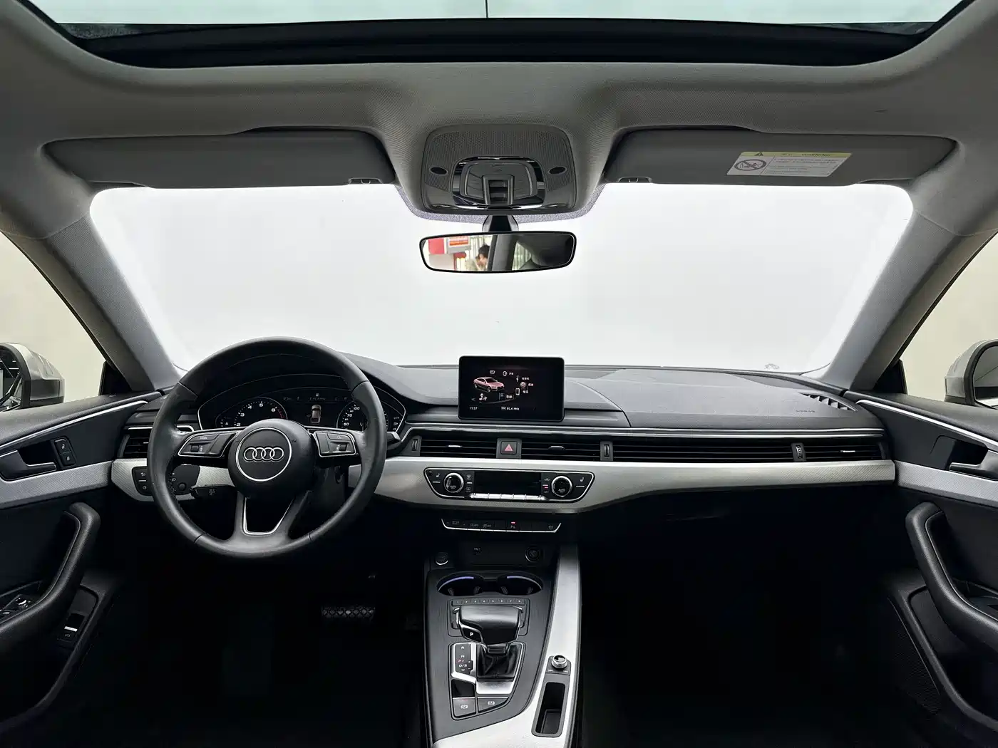 Audi A5 (Import) 2019 Sportback 40 TFSI Fashion фото 9
