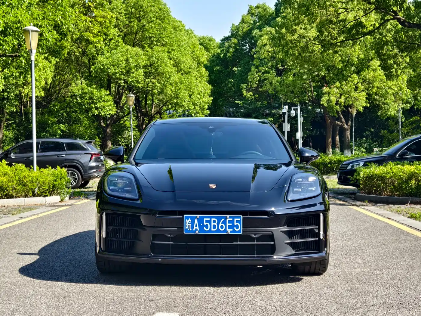 Porsche Panamera 2024 Panamera Executive Long Wheelbase 2.9T фото 2