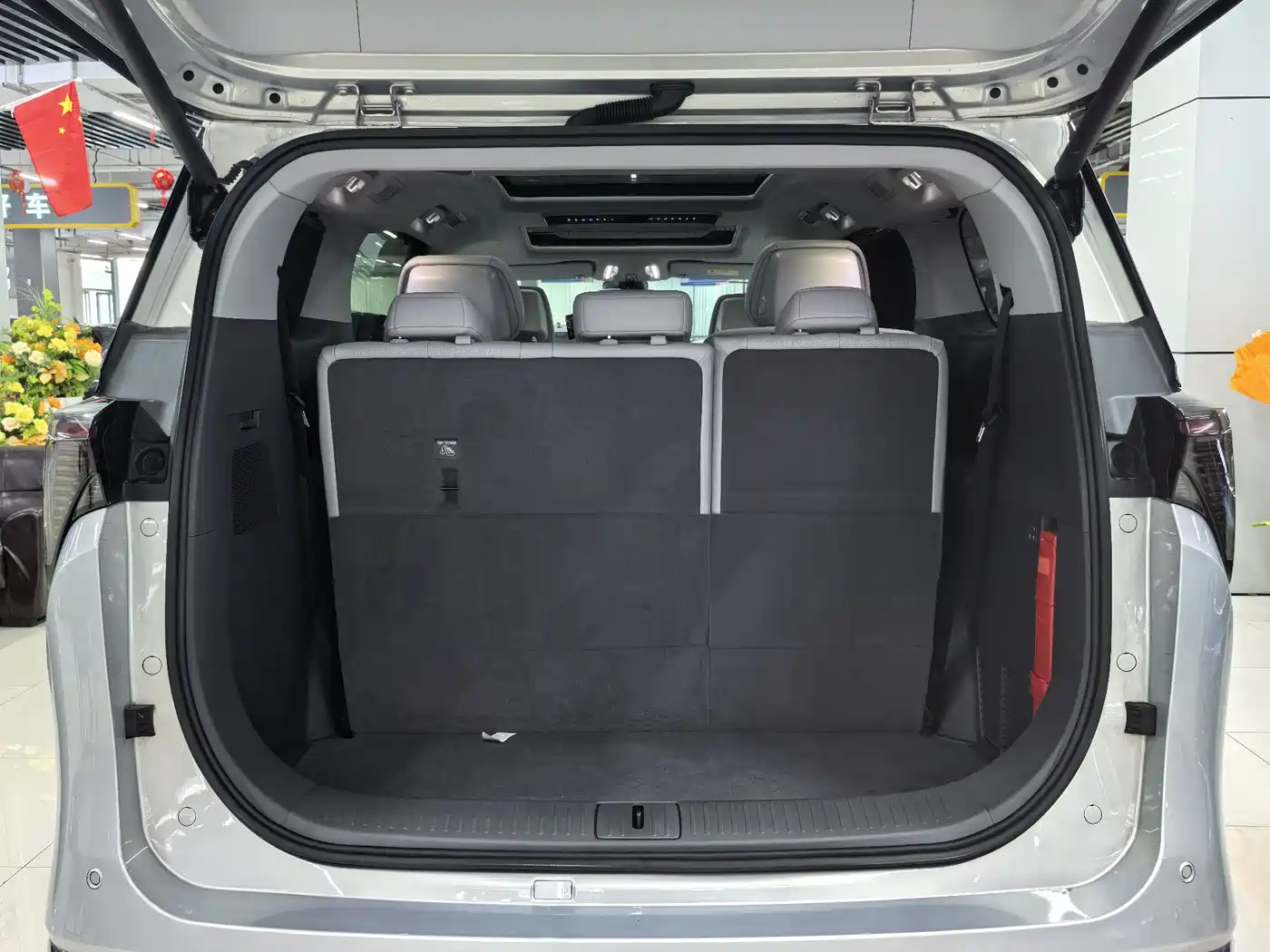 Buick GL8 2025 Land Honor Premium Edition фото 18
