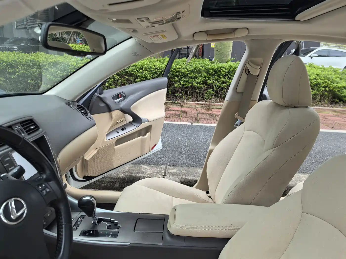 Lexus IS 2010 2009 300 Dynamic Edition