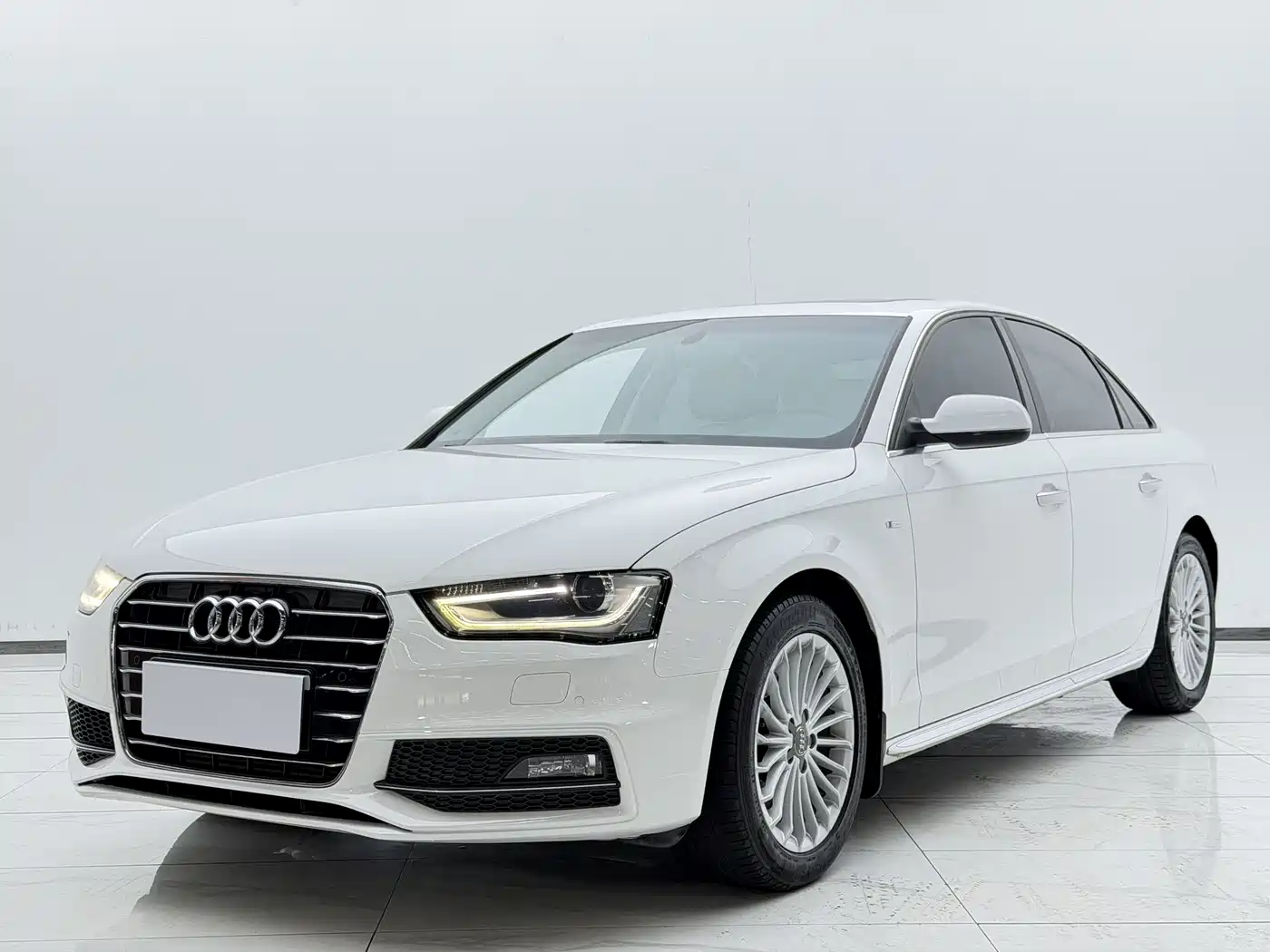 Audi A4L 2016 35 TFSI Collector's Edition S line Comfort